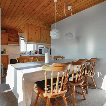 Three-bedroom Holiday In Vinderup